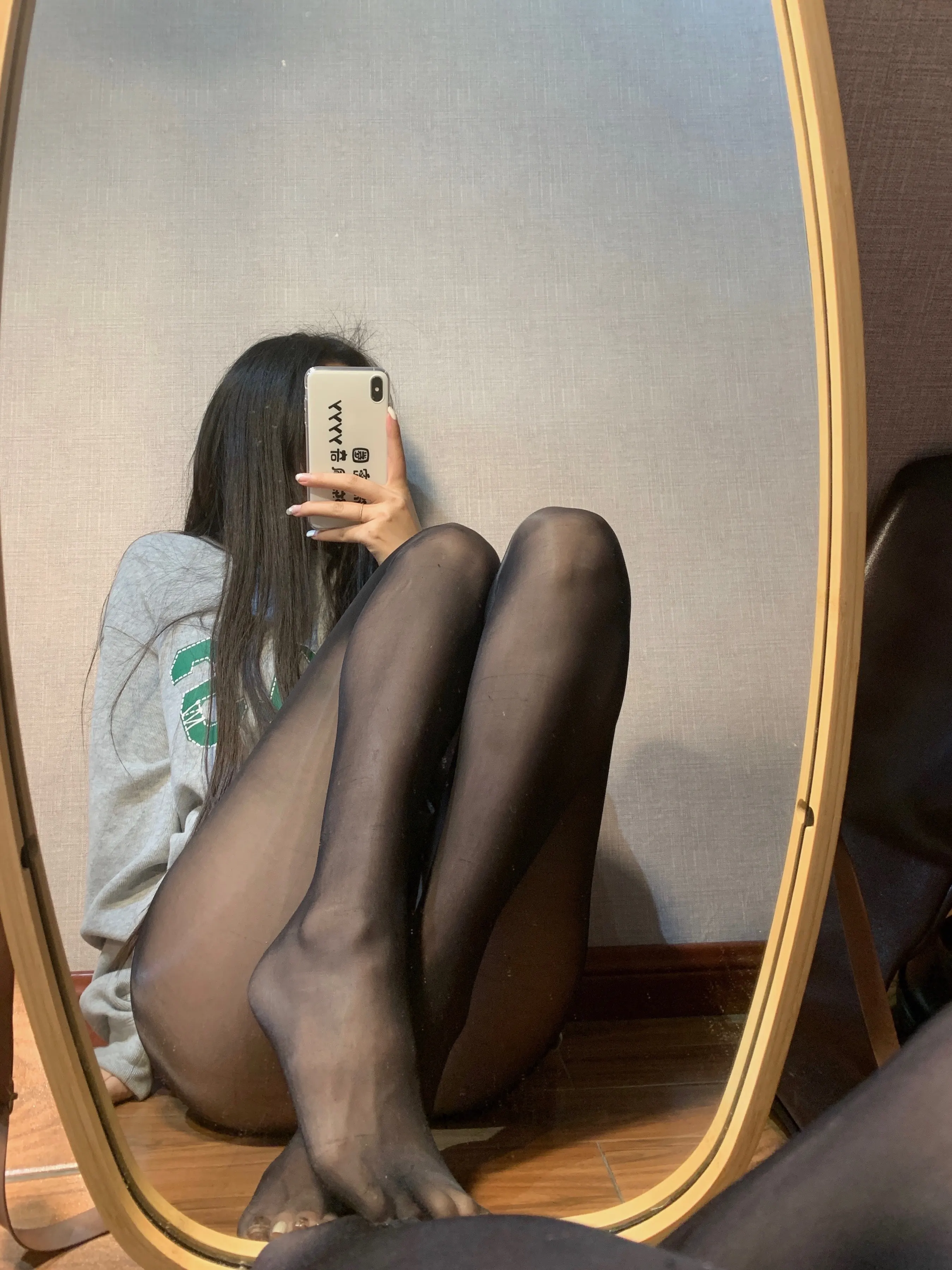 陈佩奇 – 嫩足蜜桃 31P 2V